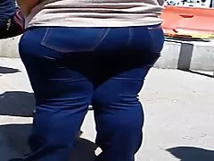 من یک دوست دختر نیم تنه عکس سکسی سایت را در دستشویی گرفتم