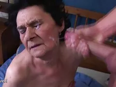 او صورت خود را با بهترین سایت عکس سکسی گرفتن یک فاحشه سبز با مشاعره بزرگ به پایان رساند